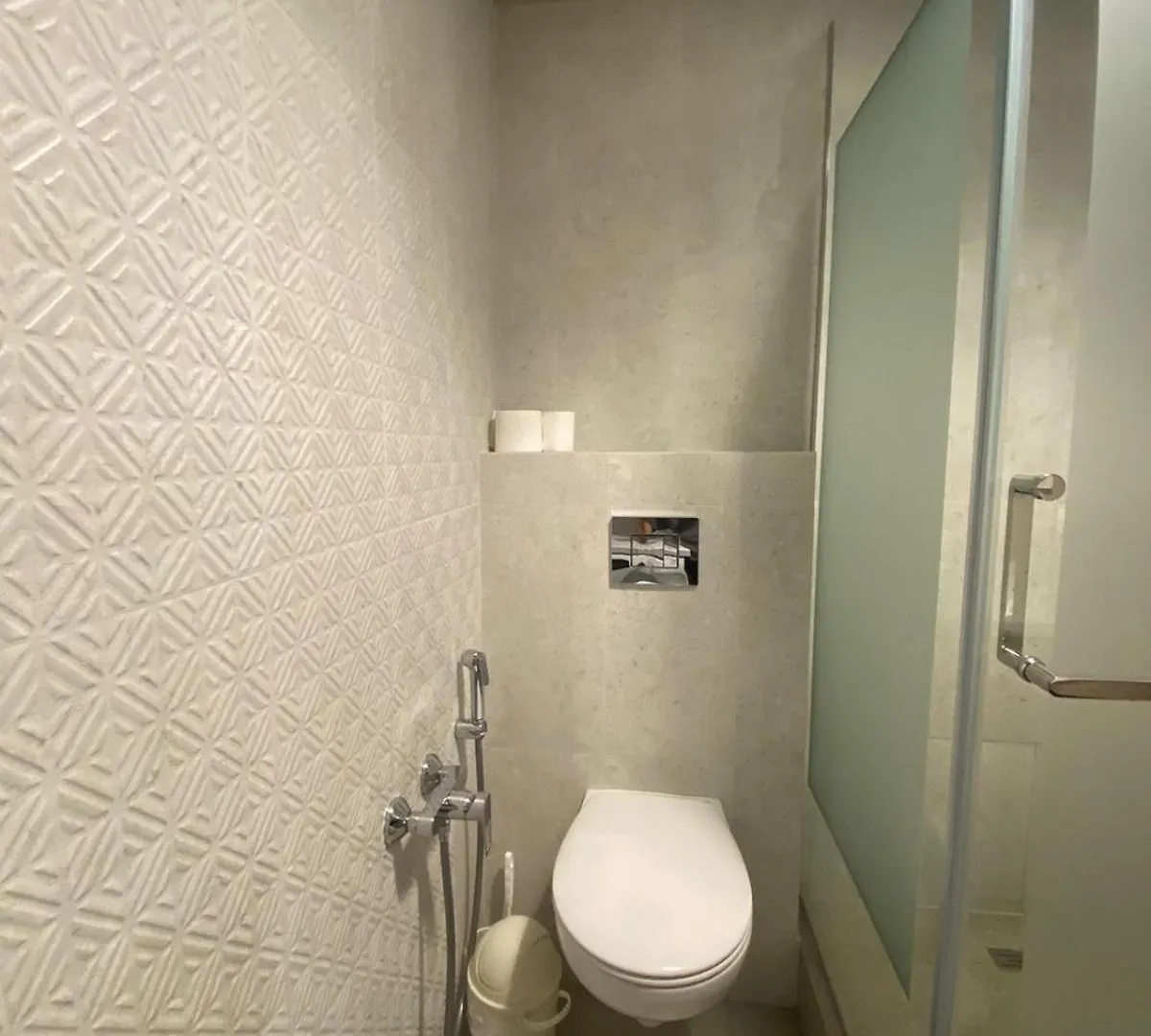 Comfort City 2 Room Apartment With Mountains View Almaty